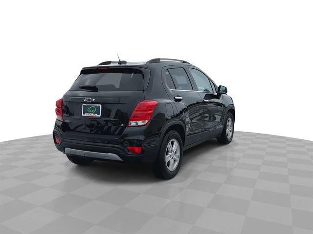 Certified 2020 Chevrolet Trax LT w/ Driver Confidence Package image 8