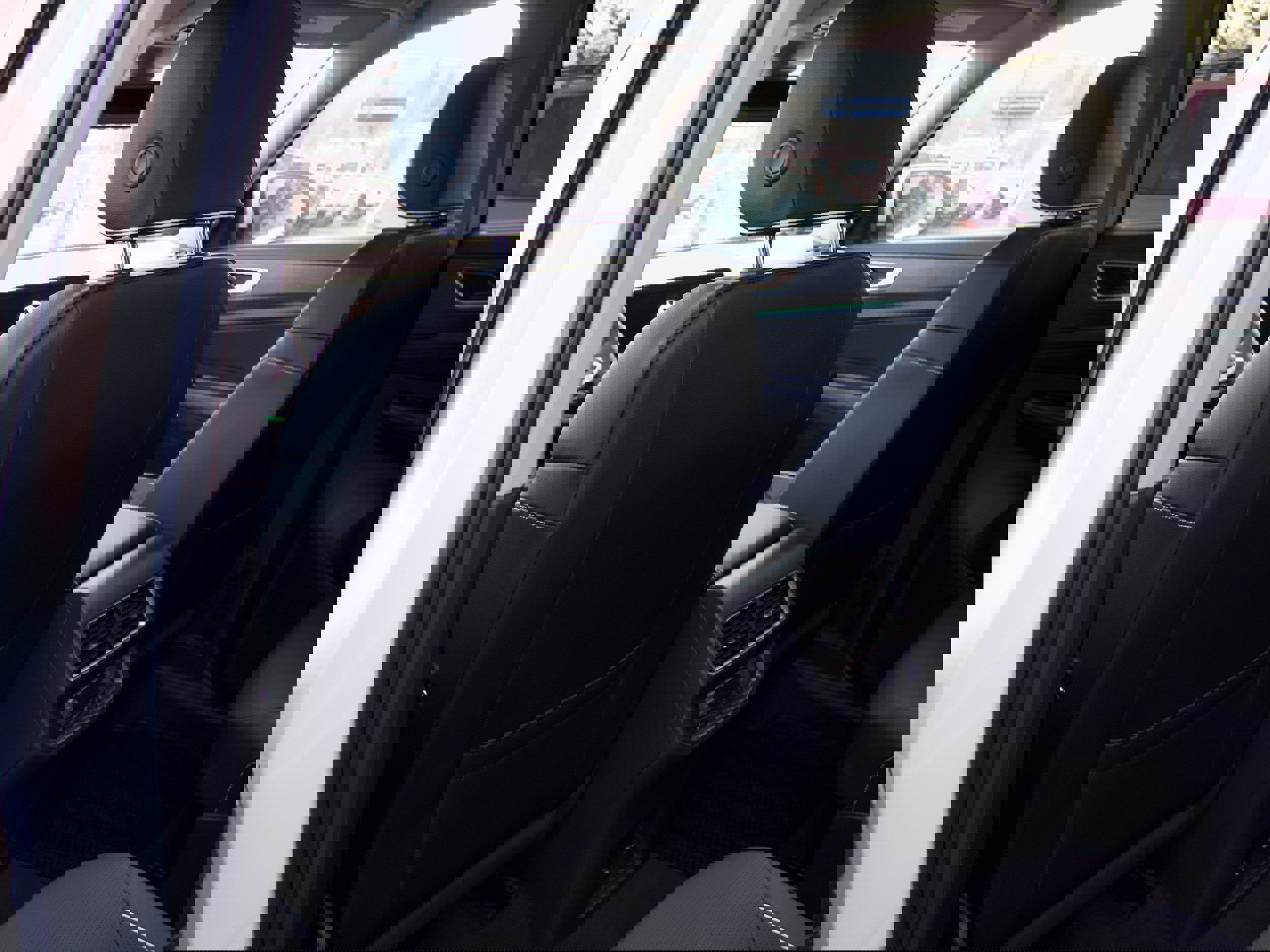 New 2026 Volkswagen Atlas SEL Premium R-Line image 24