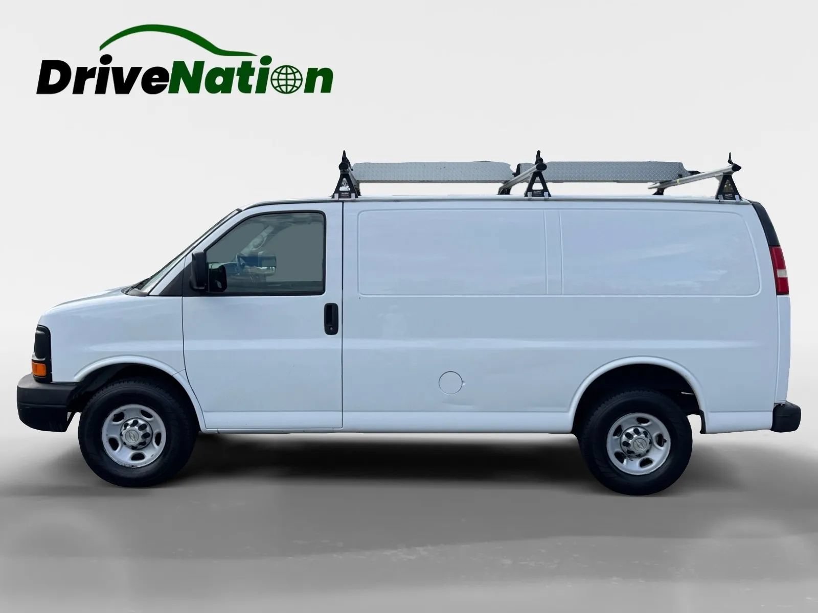 Used 2012 Chevrolet Express 2500 RWD image 8