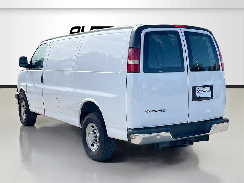 Used 2024 Chevrolet Express 2500 w/ Driver Convenience Package image 5