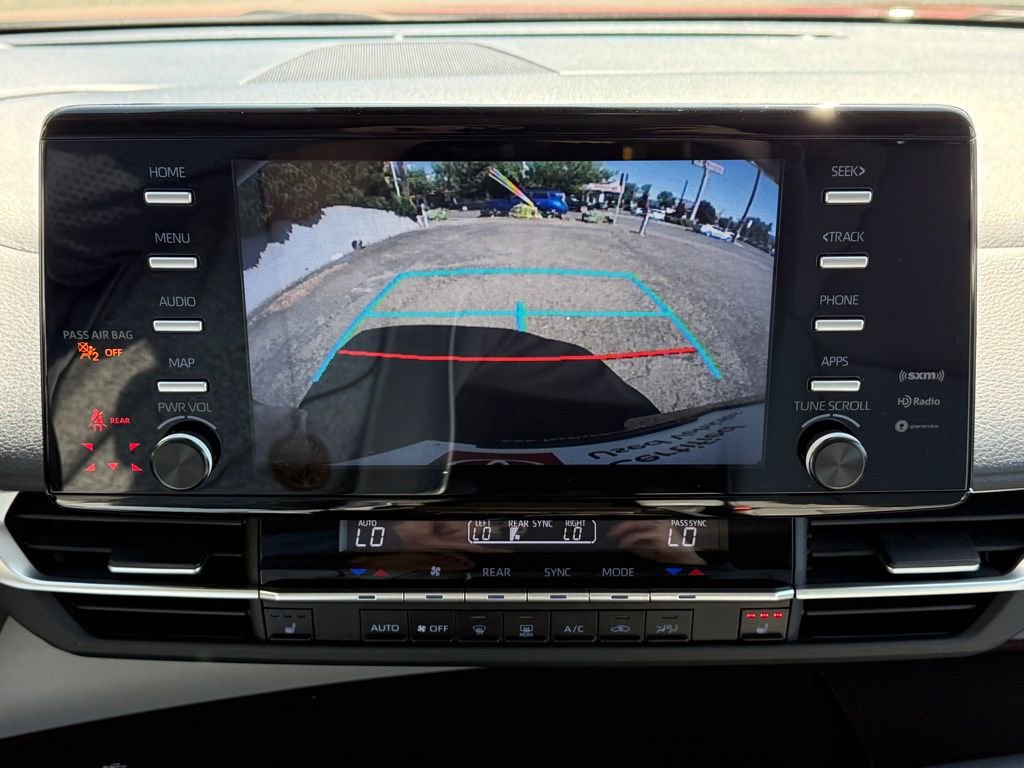 Certified 2023 Toyota Sienna XLE AWD/4WD image 28