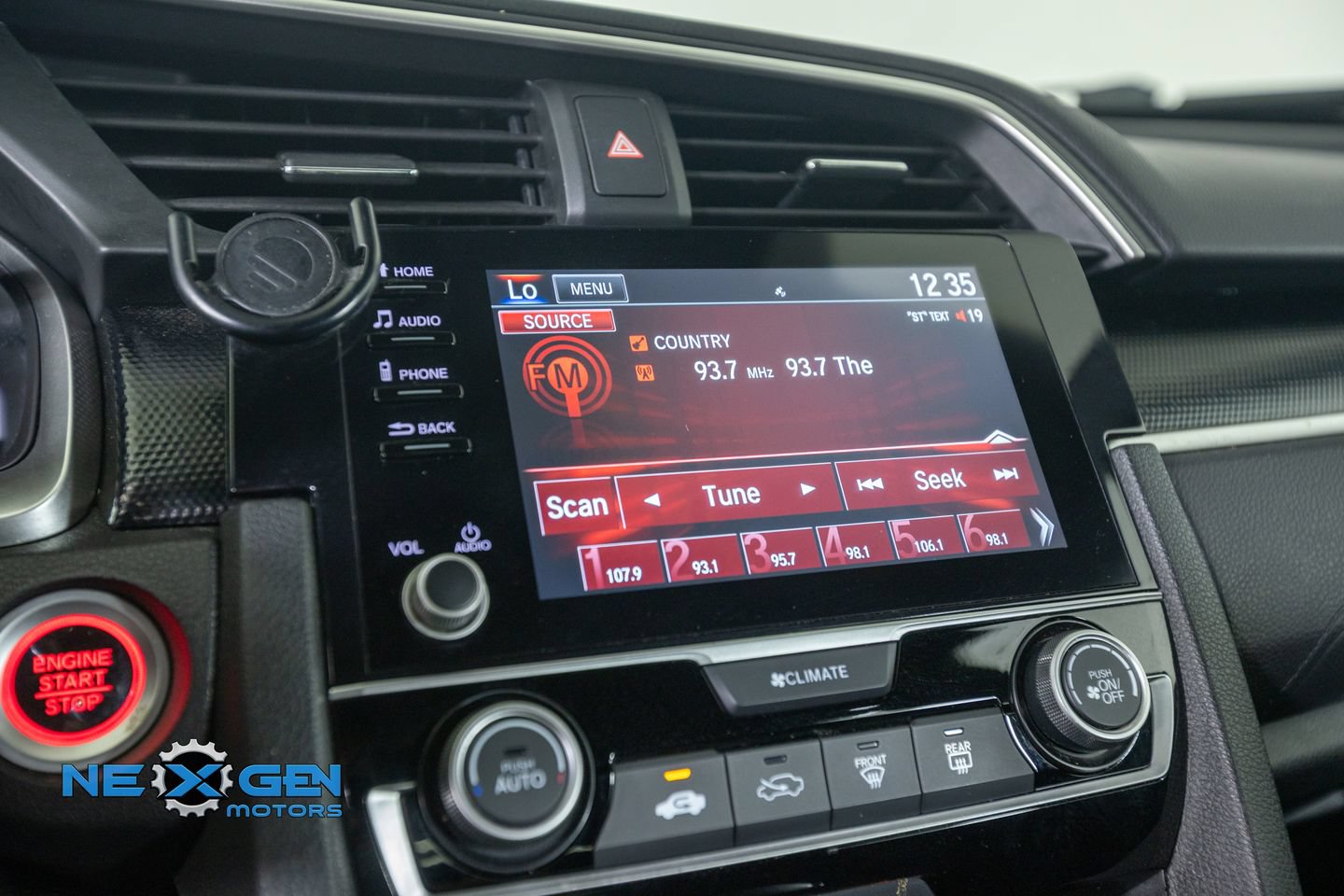 Used 2019 Honda Civic Sport image 17