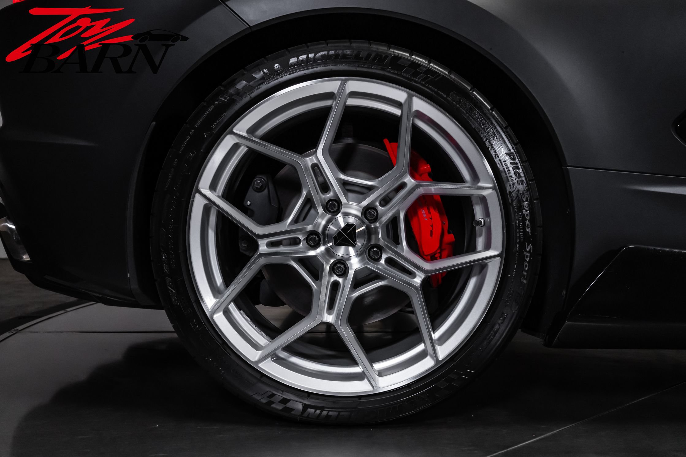Used 2023 Chevrolet Corvette Stingray Preferred Conv w/ Z51 Performance Package RWD image 22