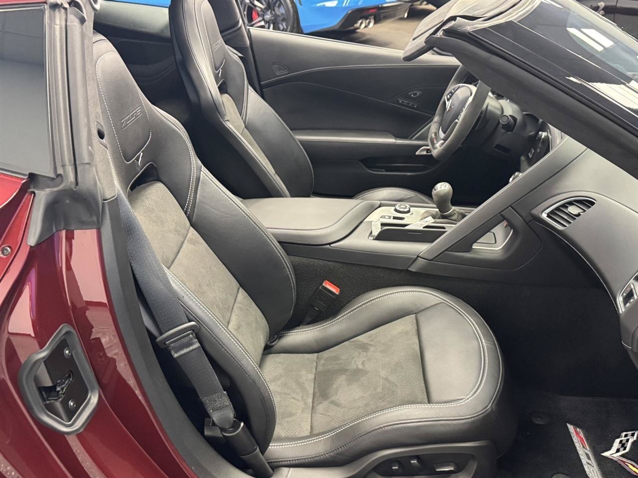 Used 2019 Chevrolet Corvette Z06 RWD image 21