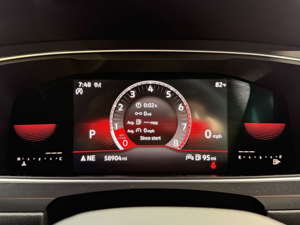Used 2022 Volkswagen Tiguan SE R-Line AWD/4WD image 30
