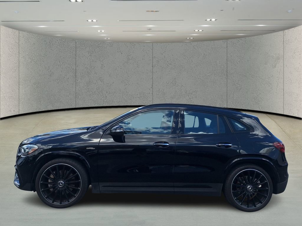 Used 2025 Mercedes-Benz GLA 35 AMG 4MATIC image 2