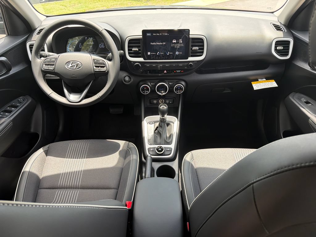 New 2026 Hyundai Venue SEL FWD image 23