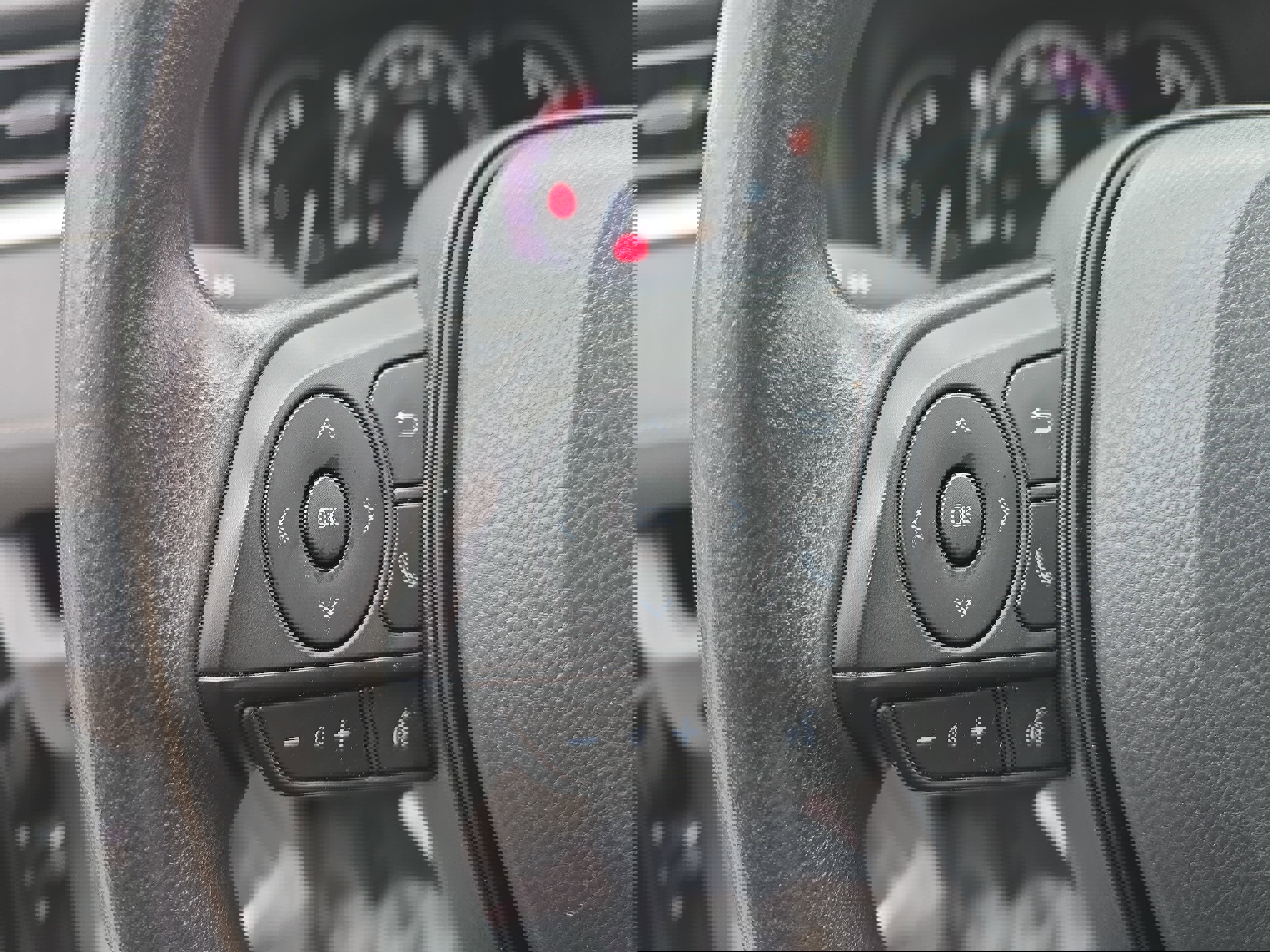 Used 2024 Toyota RAV4 XLE image 18