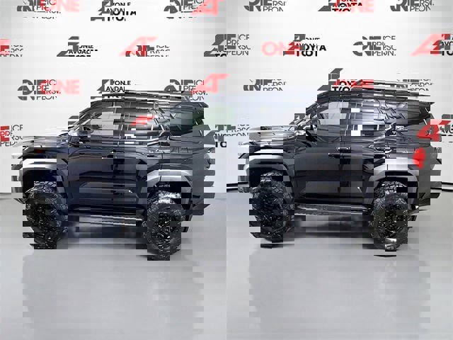 New 2025 Toyota 4Runner TRD Off-Road Premium image 4