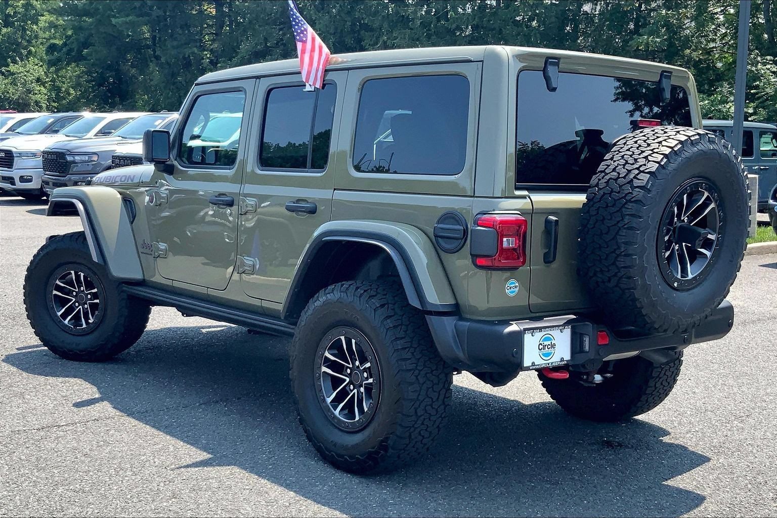 Certified 2025 Jeep Wrangler Unlimited Rubicon AWD/4WD image 11