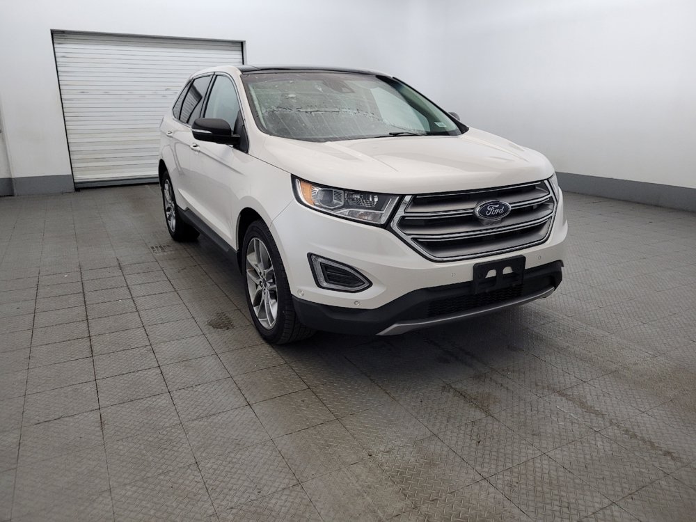 Used 2017 Ford Edge Titanium w/ Equipment Group 302A AWD/4WD image 13