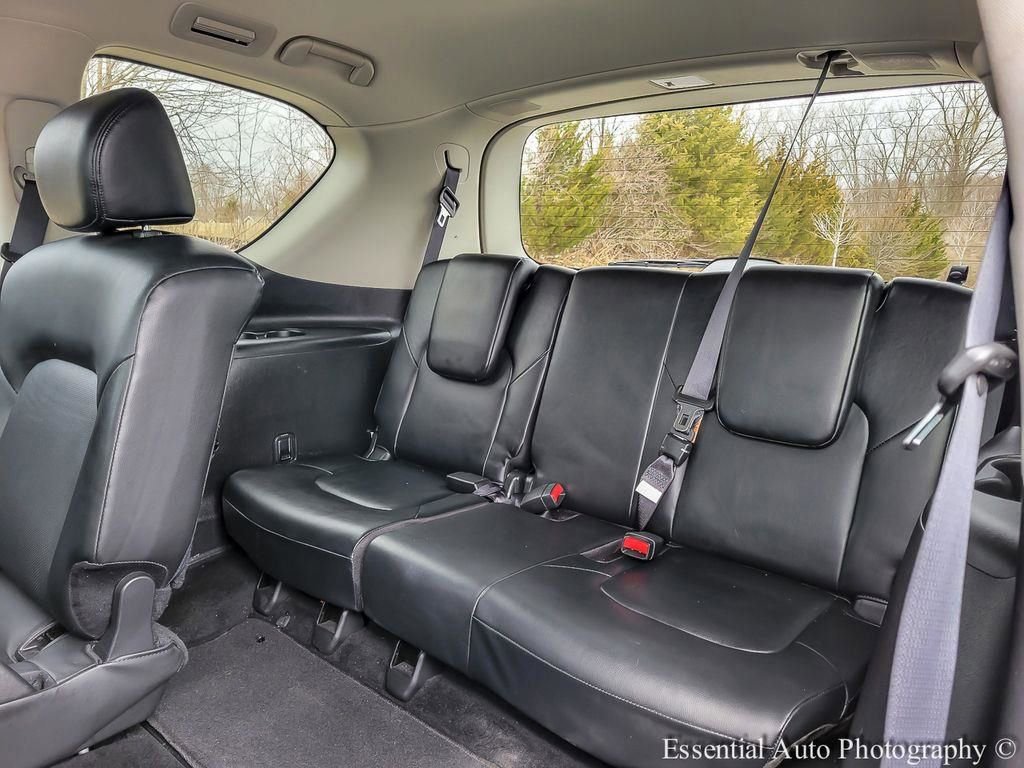 Used 2024 Nissan Armada SL image 12