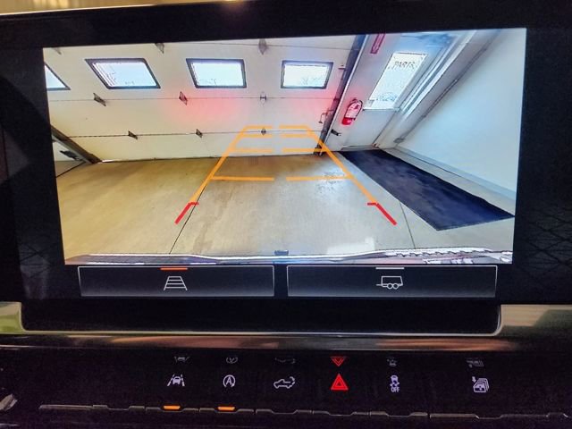 Used 2024 GMC Sierra 1500 Elevation image 23