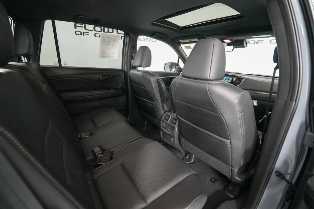 Used 2022 Honda Passport EX-L image 18