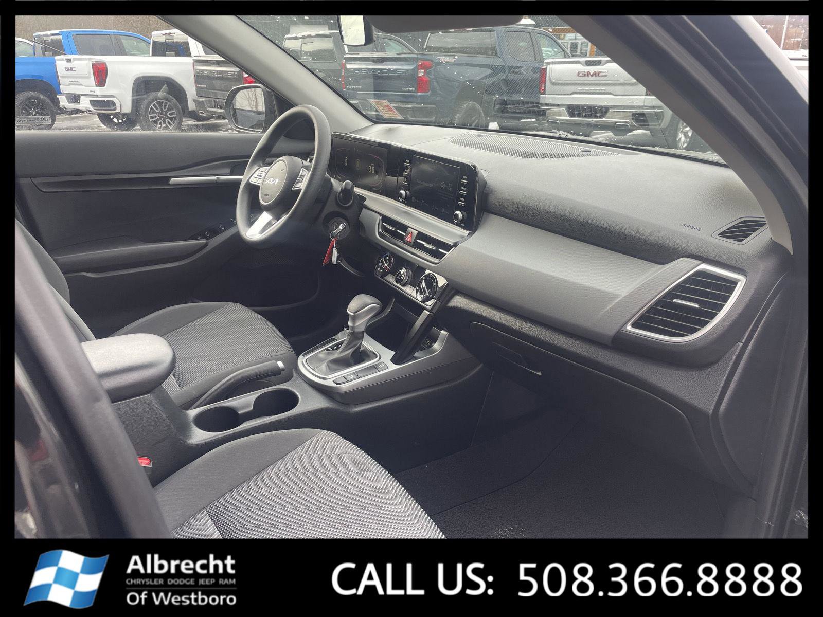 Used 2024 Kia Seltos LX image 19