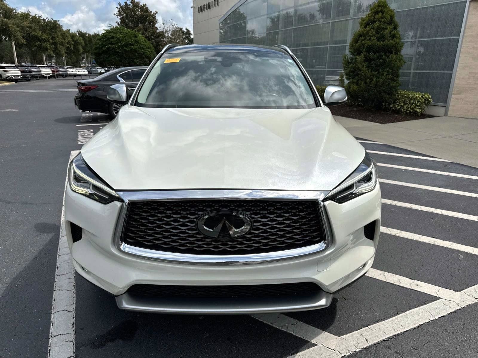 Used 2021 INFINITI QX50 Luxe w/ Accent Package image 6