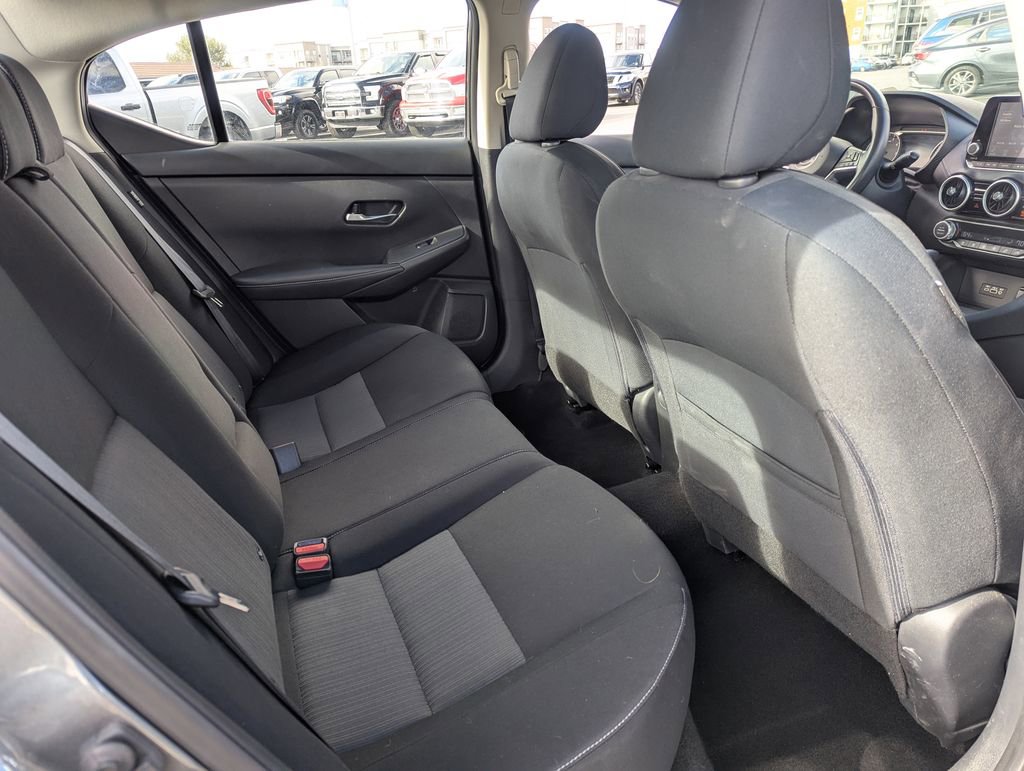 Used 2021 Nissan Sentra SV w/ Lighting Package image 30