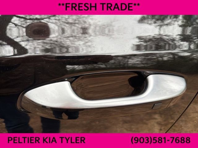 Certified 2022 Kia Telluride SX w/ Towing Package image 7