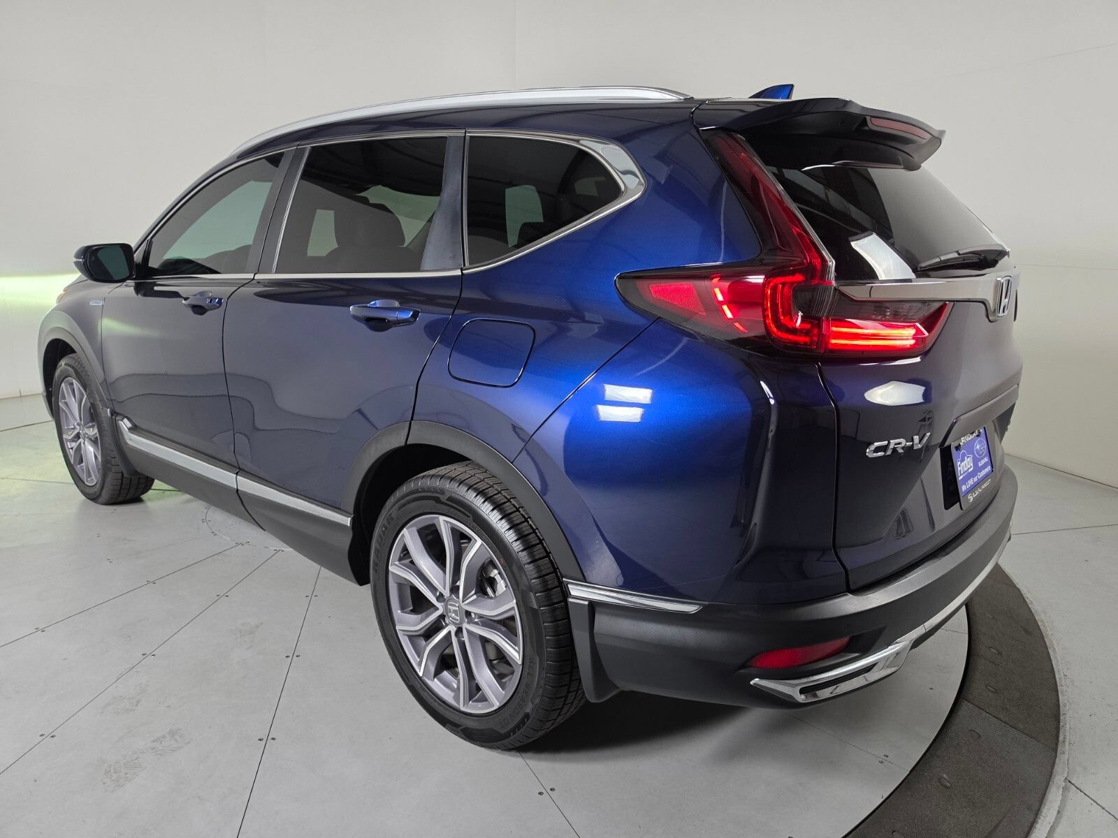 Used 2022 Honda CR-V Touring image 3