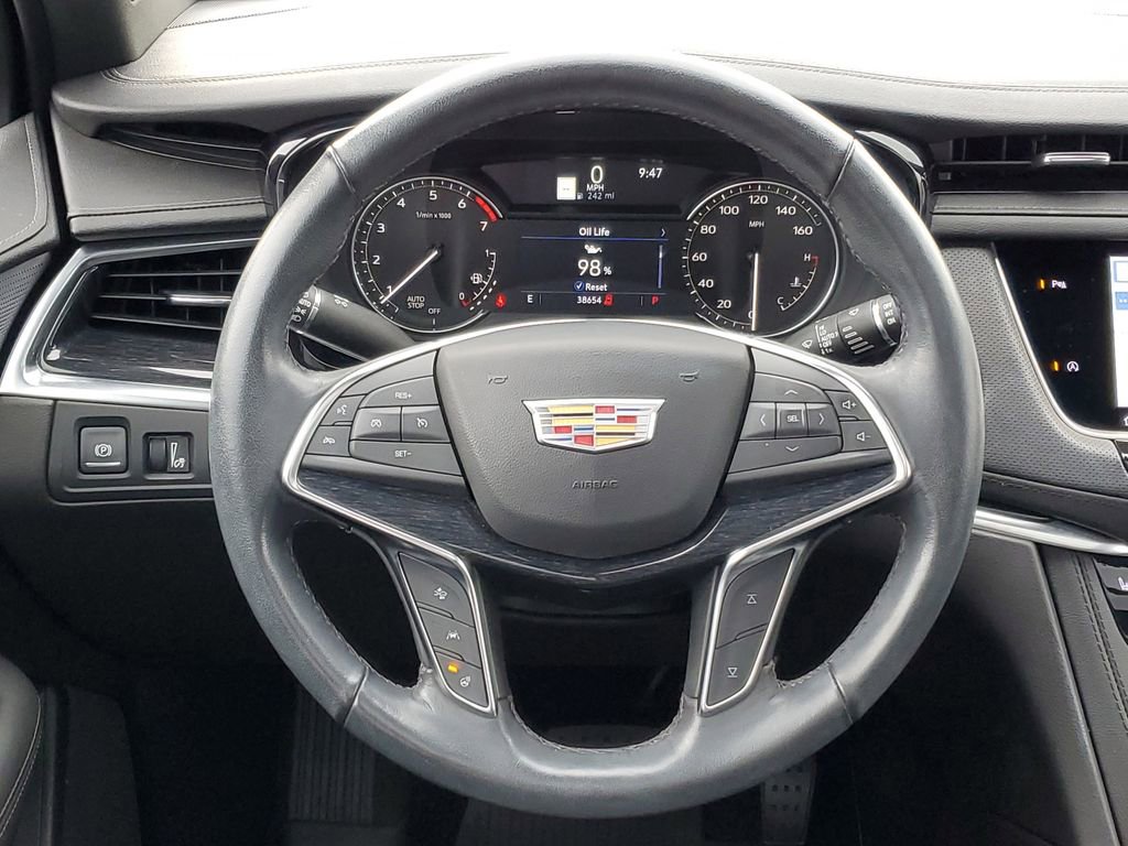 Certified 2023 Cadillac XT5 Premium Luxury FWD image 24