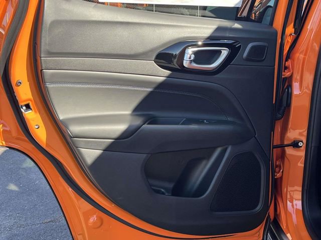 New 2026 Jeep Compass Latitude w/ Sun and Sound Group image 14