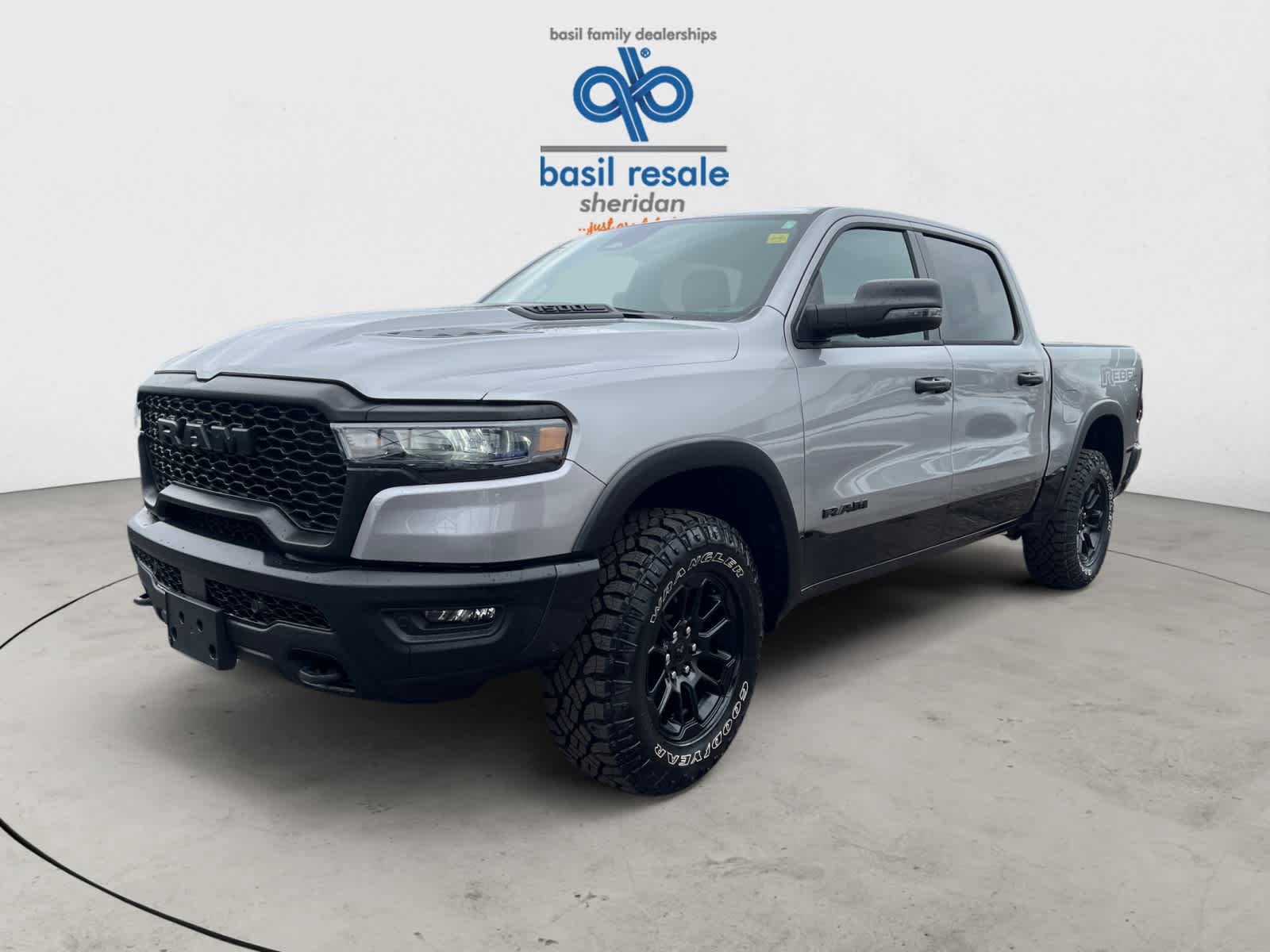 Used 2025 RAM 1500 Rebel AWD/4WD image 2