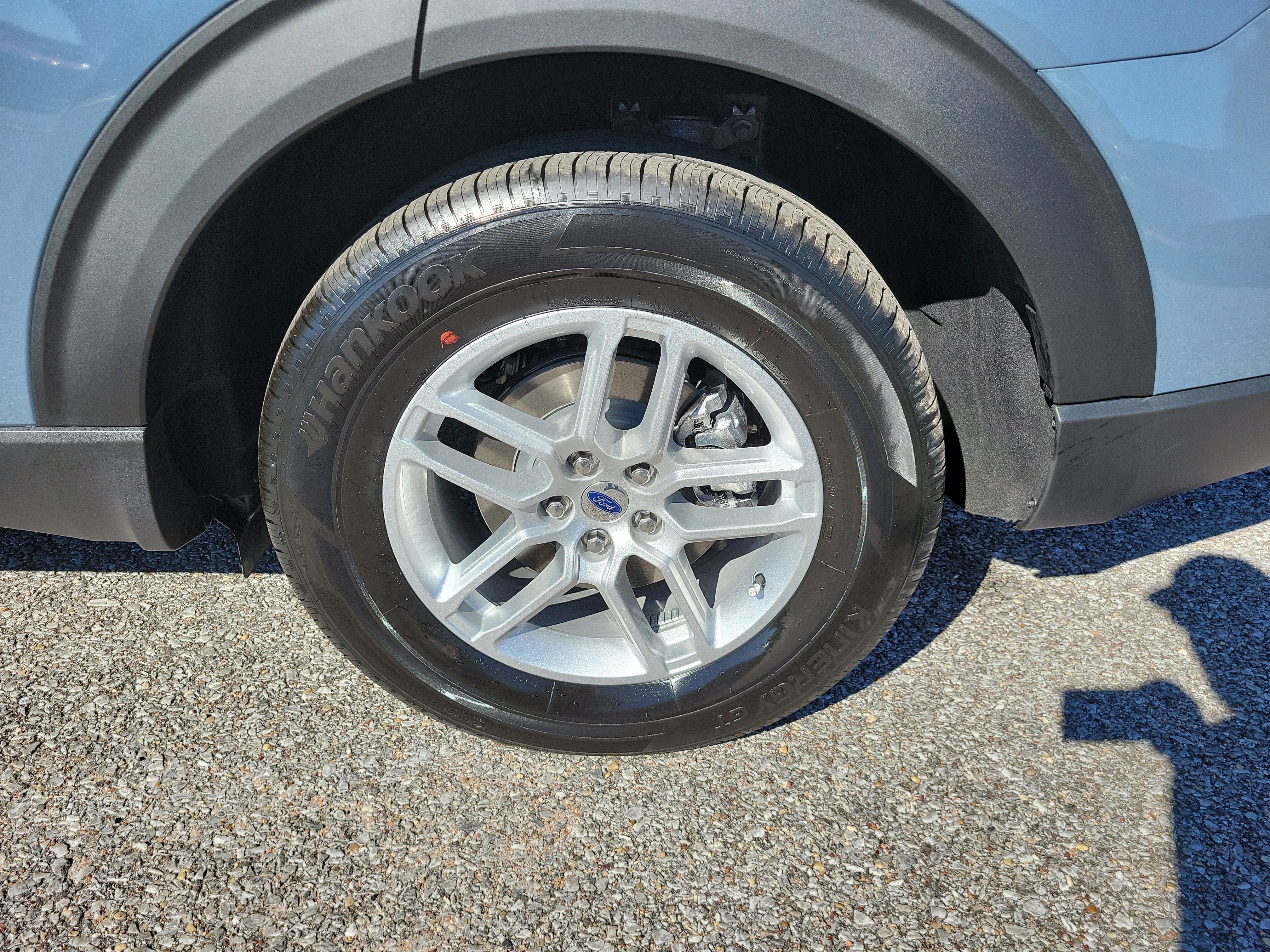 New 2026 Ford Explorer Active w/ Active Comfort Package image 8