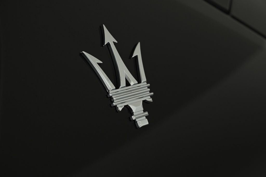 Used 2025 Maserati Grecale GT image 24