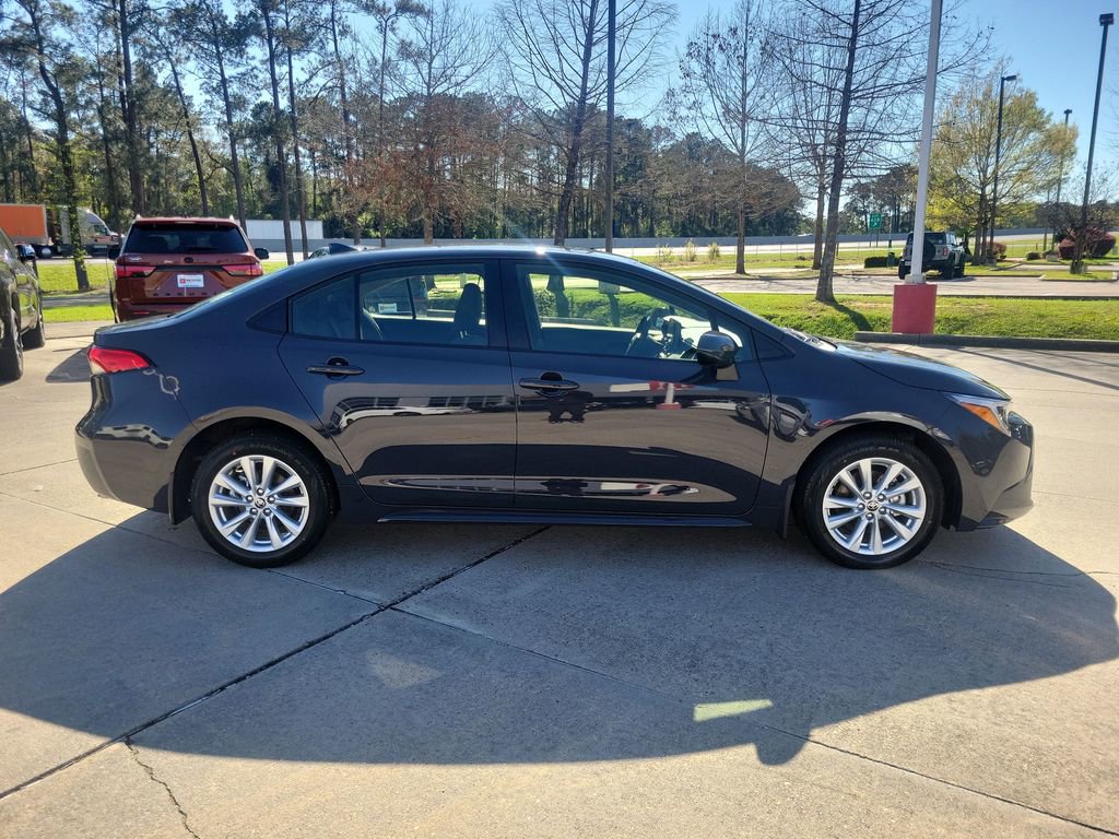 Certified 2026 Toyota Corolla LE w/ LE Premium Package image 6