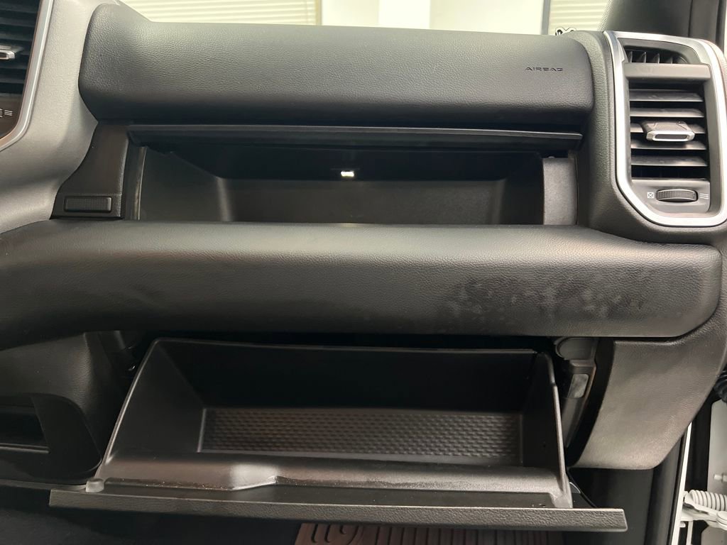 Used 2024 RAM 2500 Big Horn image 26