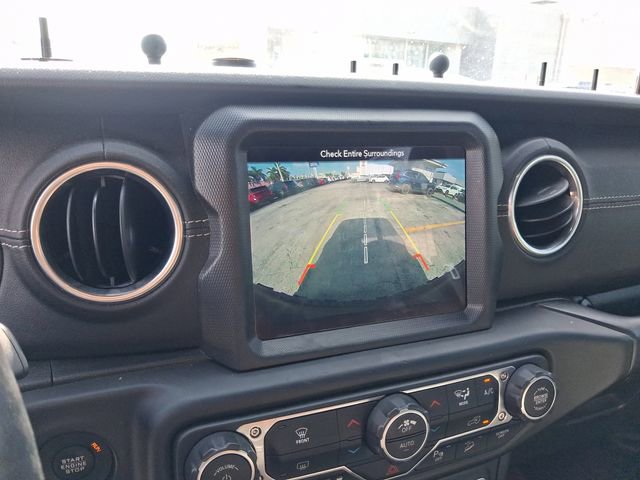 Used 2019 Jeep Wrangler Unlimited Sahara AWD/4WD image 21