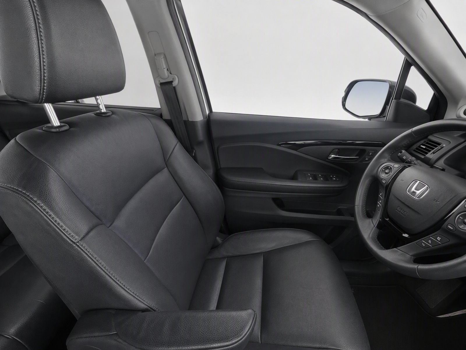 Used 2017 Honda Pilot Touring image 12