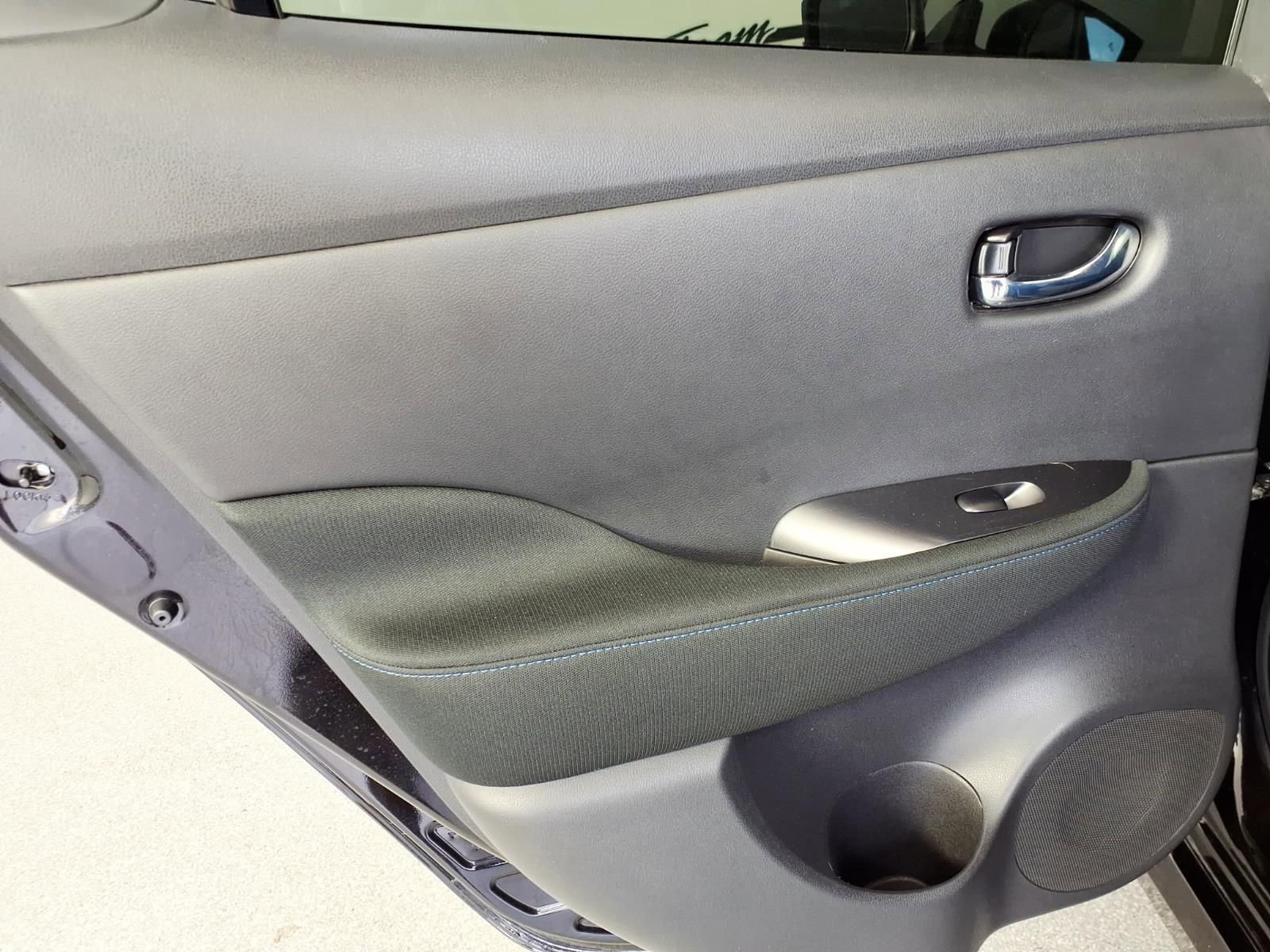 Used 2022 Nissan Leaf S Plus image 11