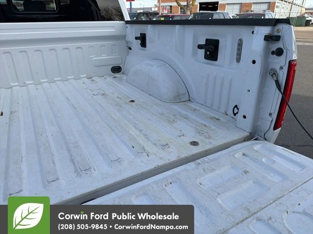 Used 2016 Ford F150 XLT w/ Equipment Group 302A Luxury image 32