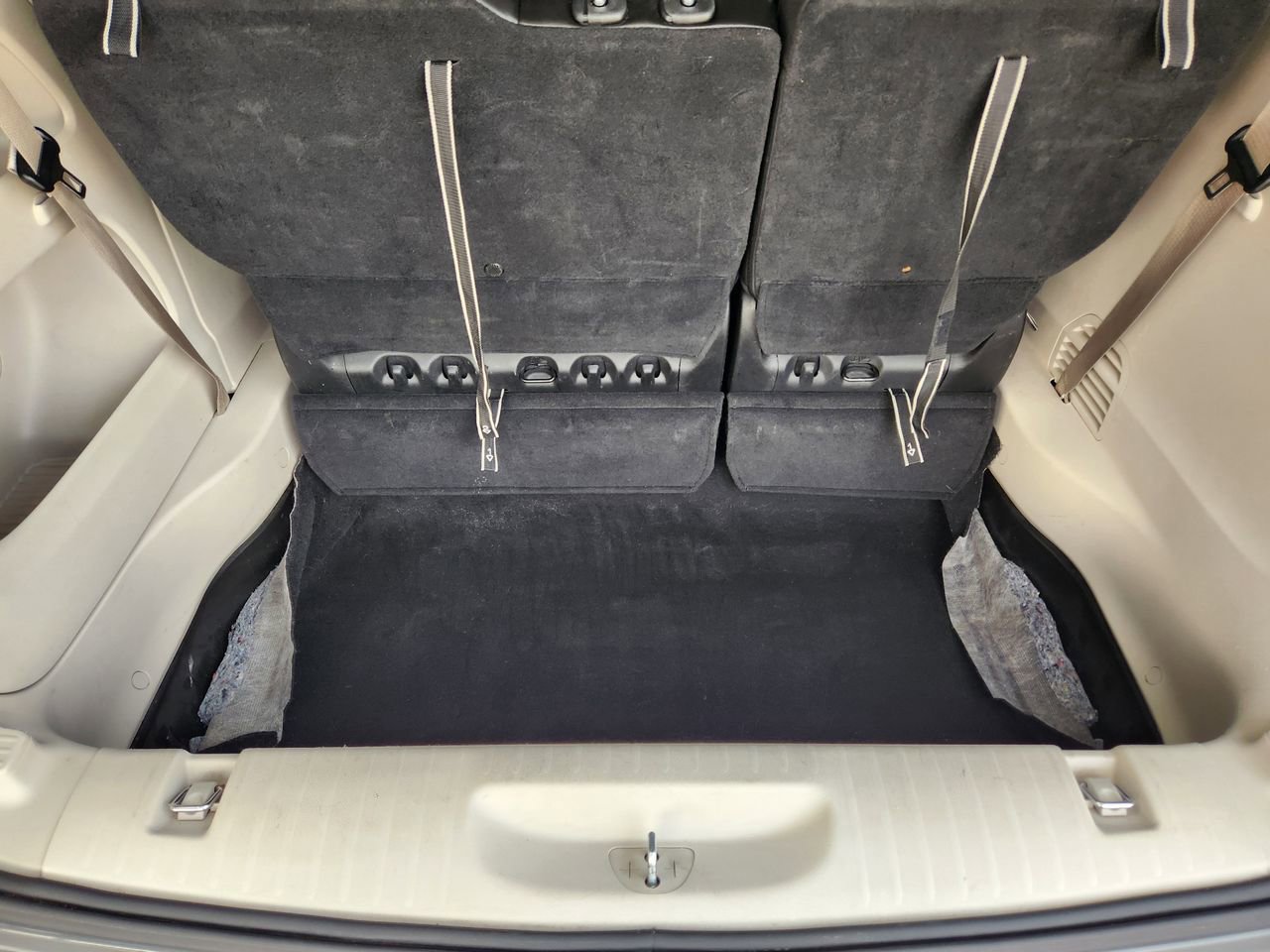 Used 2023 Chrysler Pacifica Touring-L FWD image 31