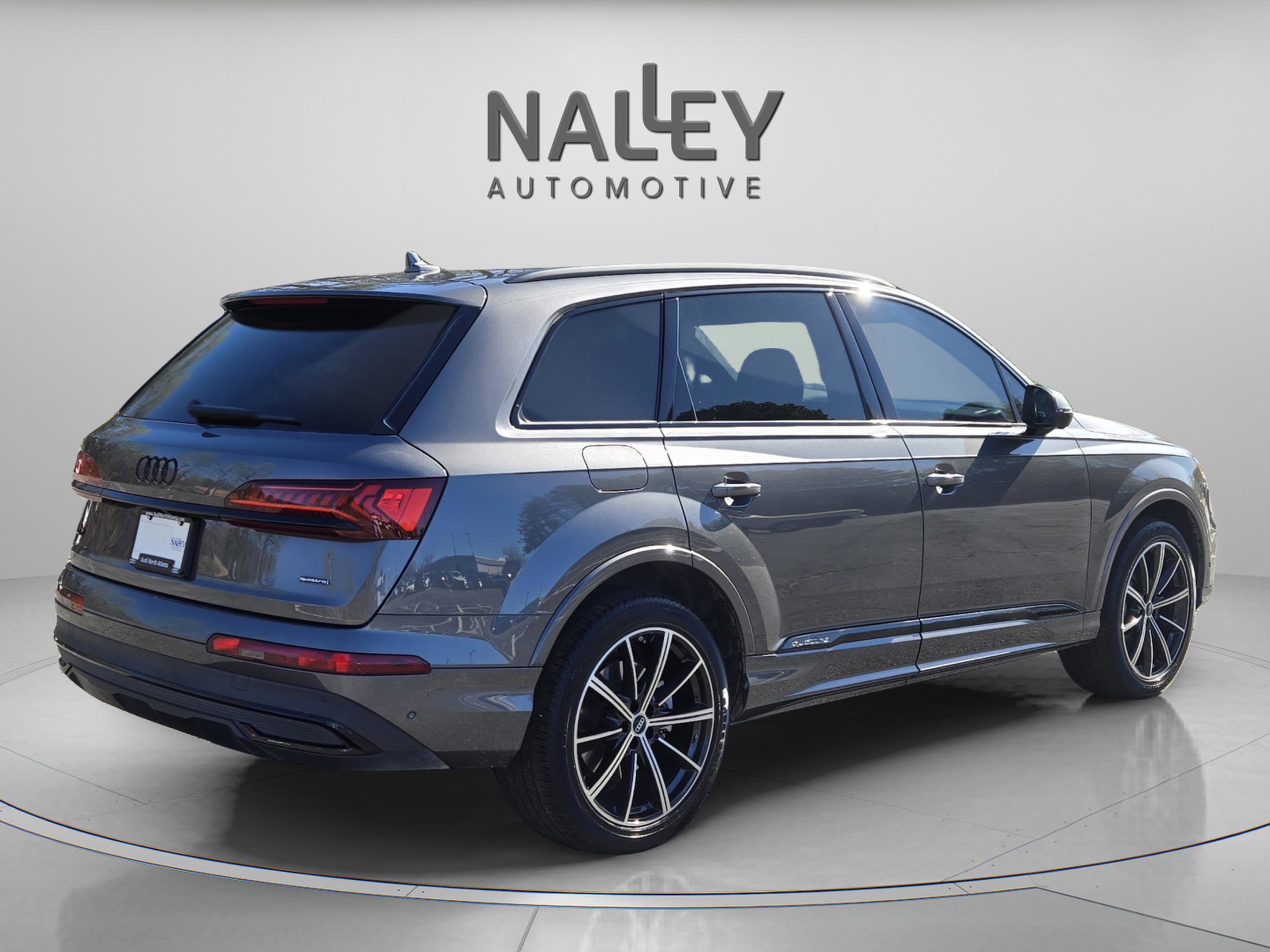 Used 2022 Audi Q7 Premium Plus w/ Premium Plus Package image 5