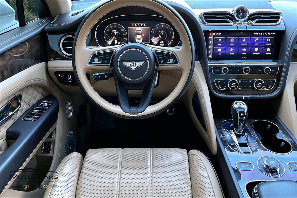 Used 2021 Bentley Bentayga image 7
