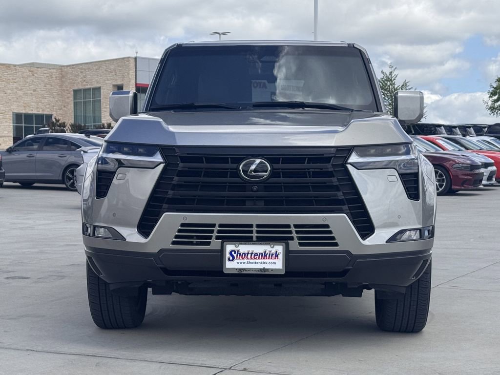 Used 2024 Lexus GX 550 w/ Accessory Package (2T) image 7