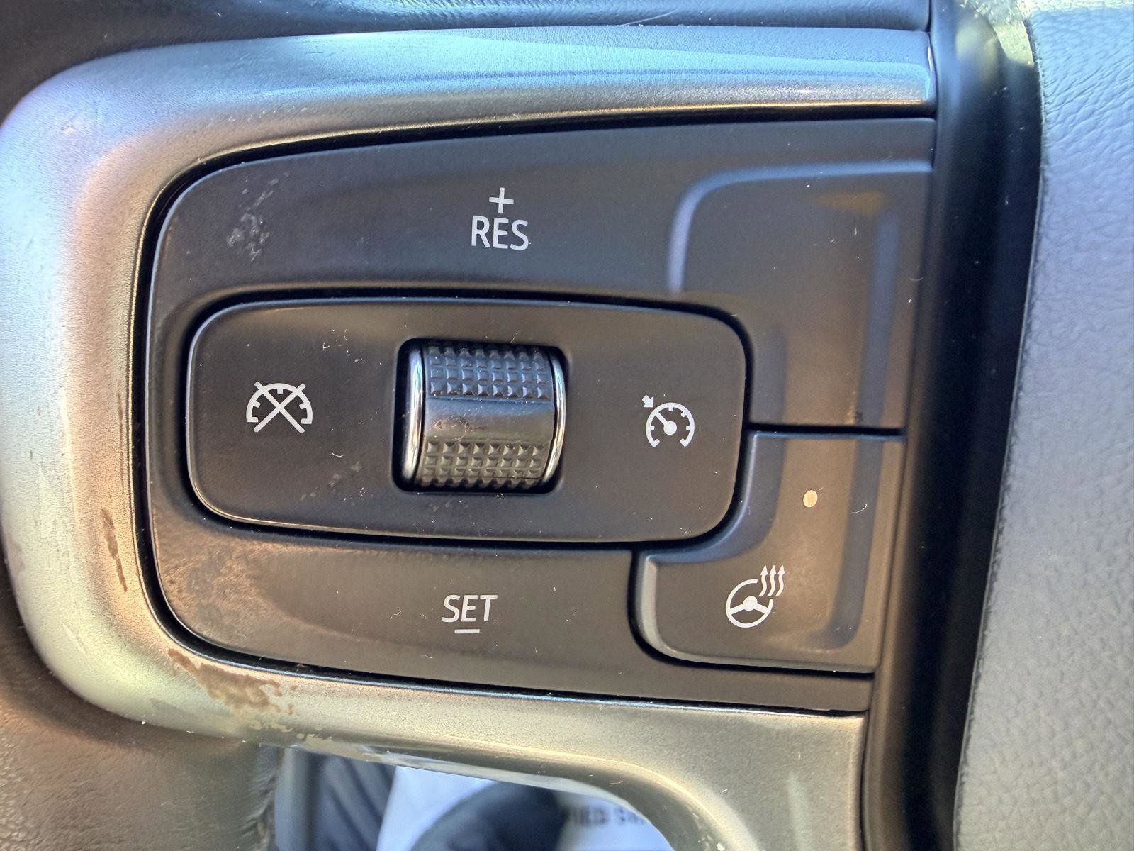 Used 2020 Chevrolet Silverado 1500 RST w/ All-Star Edition image 10