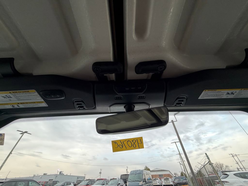 Used 2023 Jeep Wrangler Willys image 30