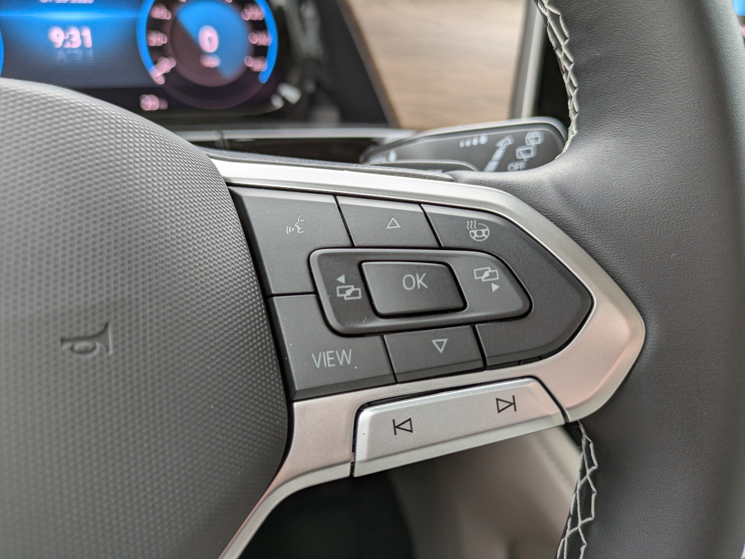 New 2026 Volkswagen Atlas SE image 28