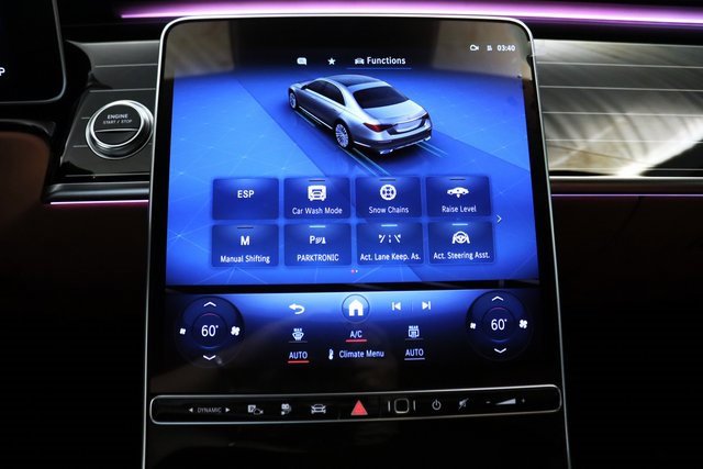 Used 2024 Mercedes-Benz S 580e 4MATIC Sedan image 9