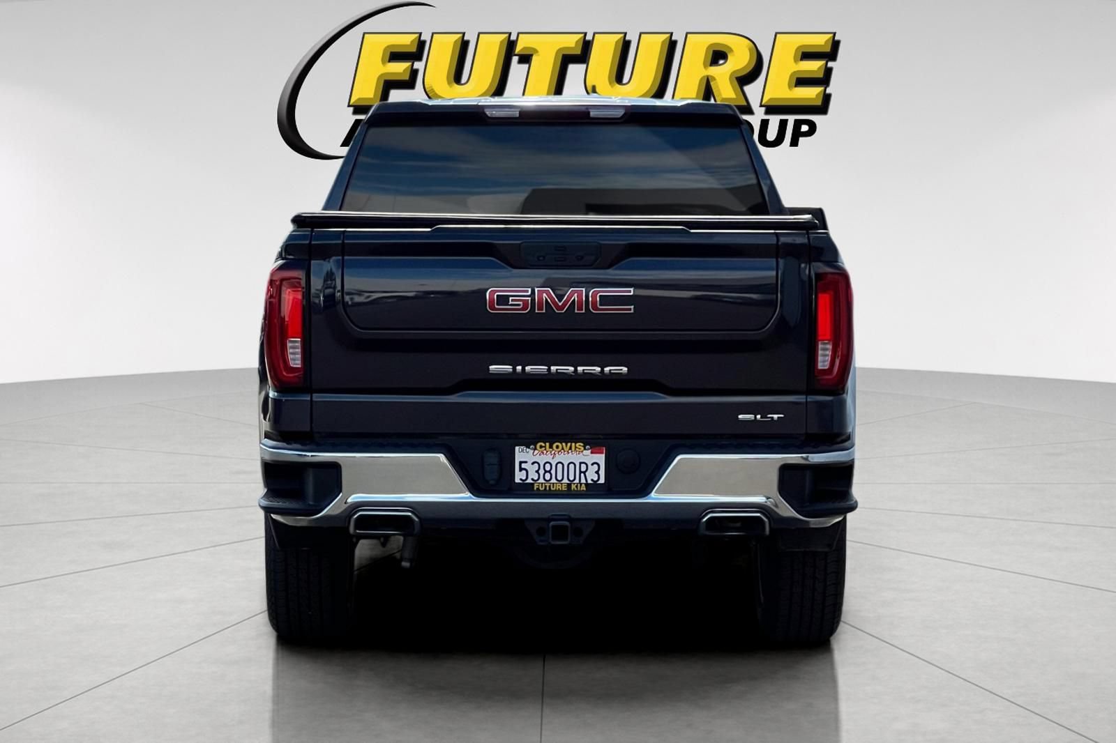 Used 2023 GMC Sierra 1500 SLT w/ SLT Premium Package AWD/4WD image 5