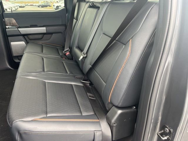 New 2026 Ford F250 Lariat w/ Black Appearance Package image 18