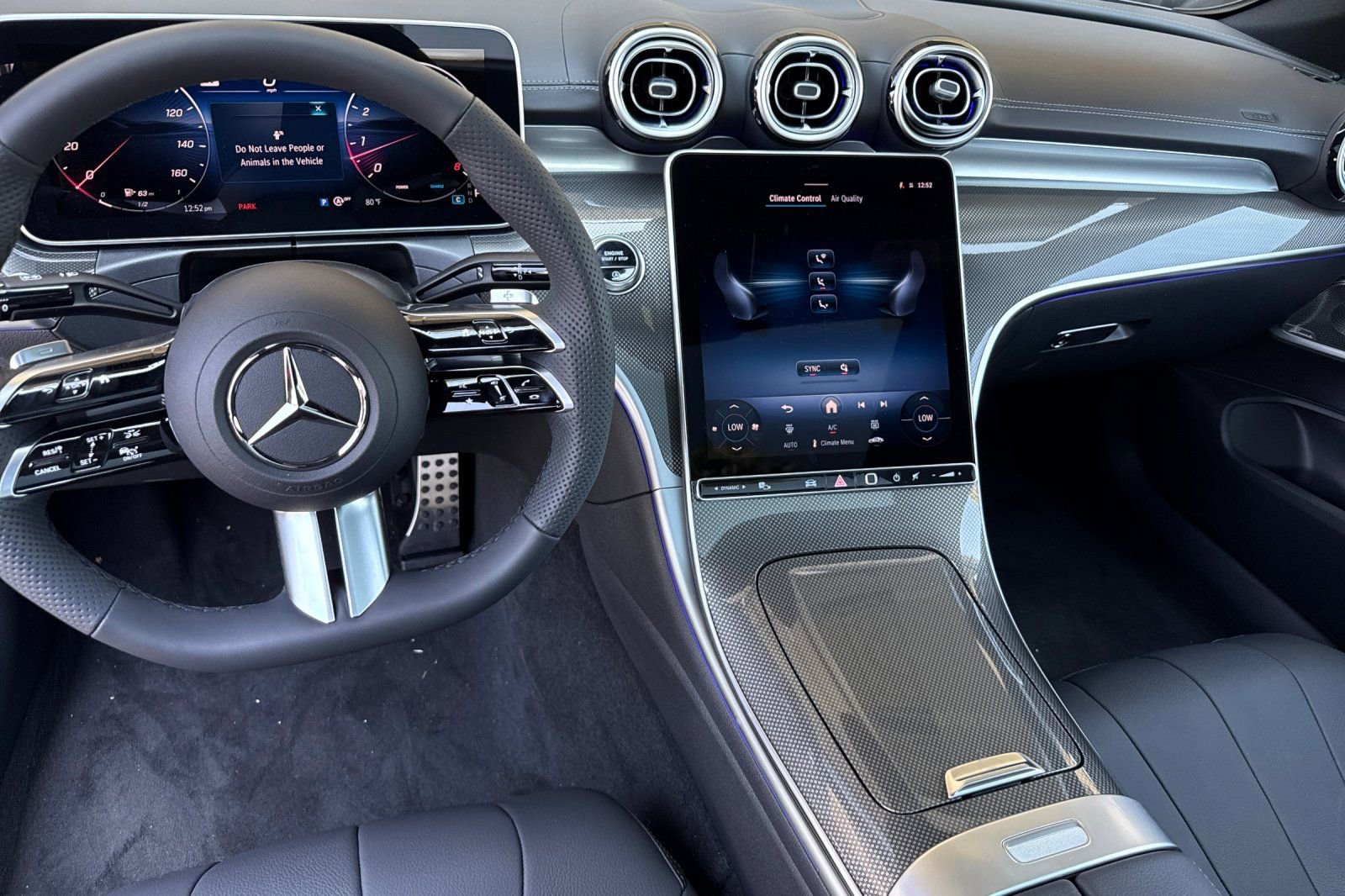 Used 2025 Mercedes-Benz CLE 300 4MATIC Coupe image 11