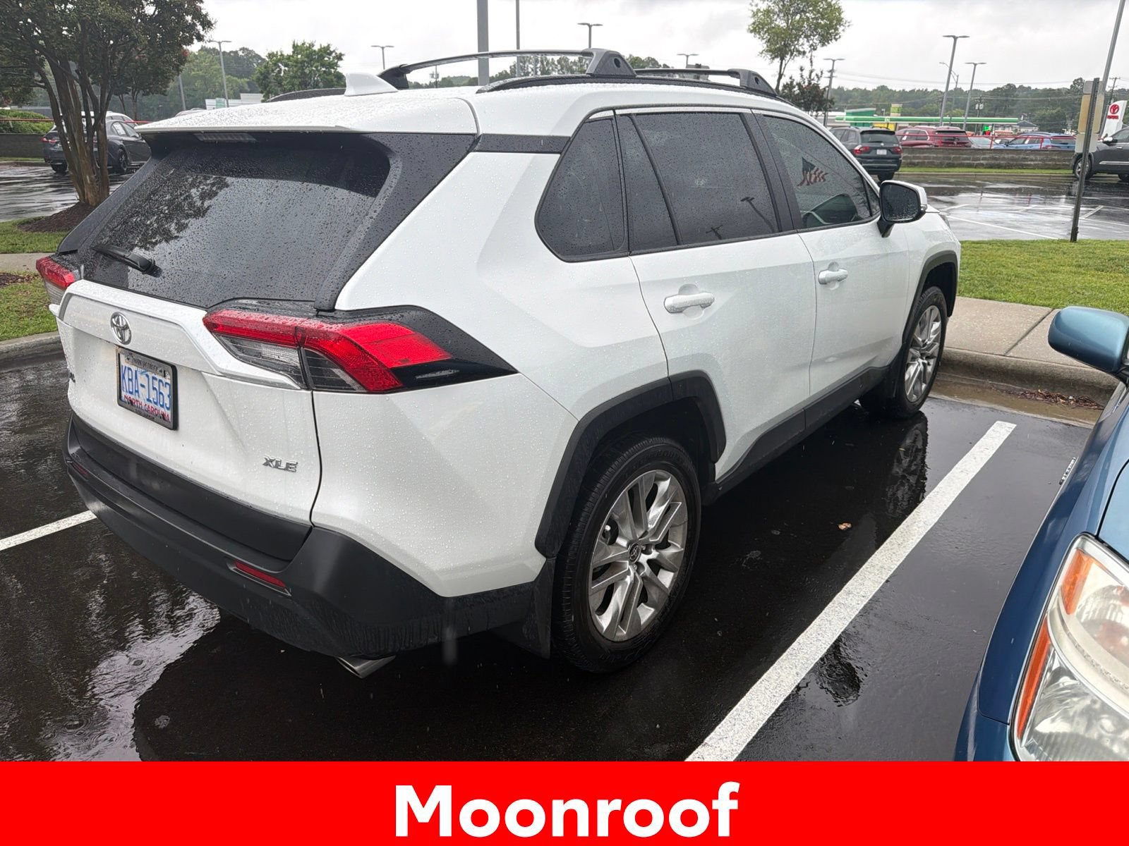 Used 2025 Toyota RAV4 XLE Premium FWD image 14