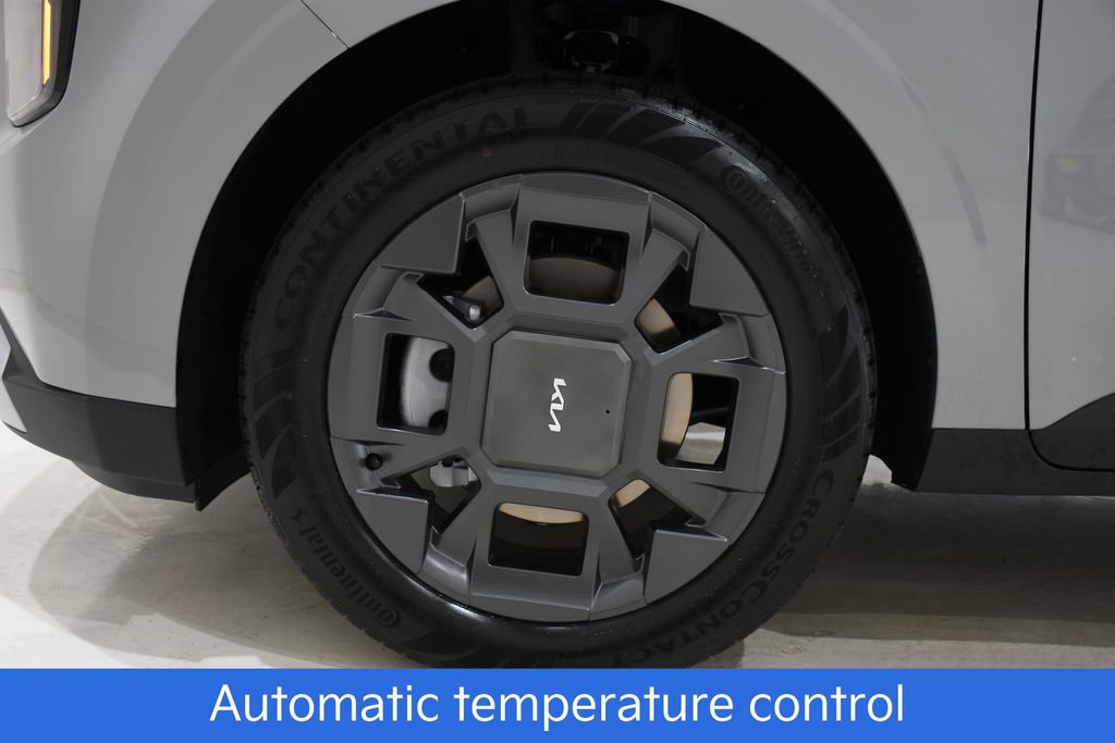 New 2026 Kia Carnival EX image 6