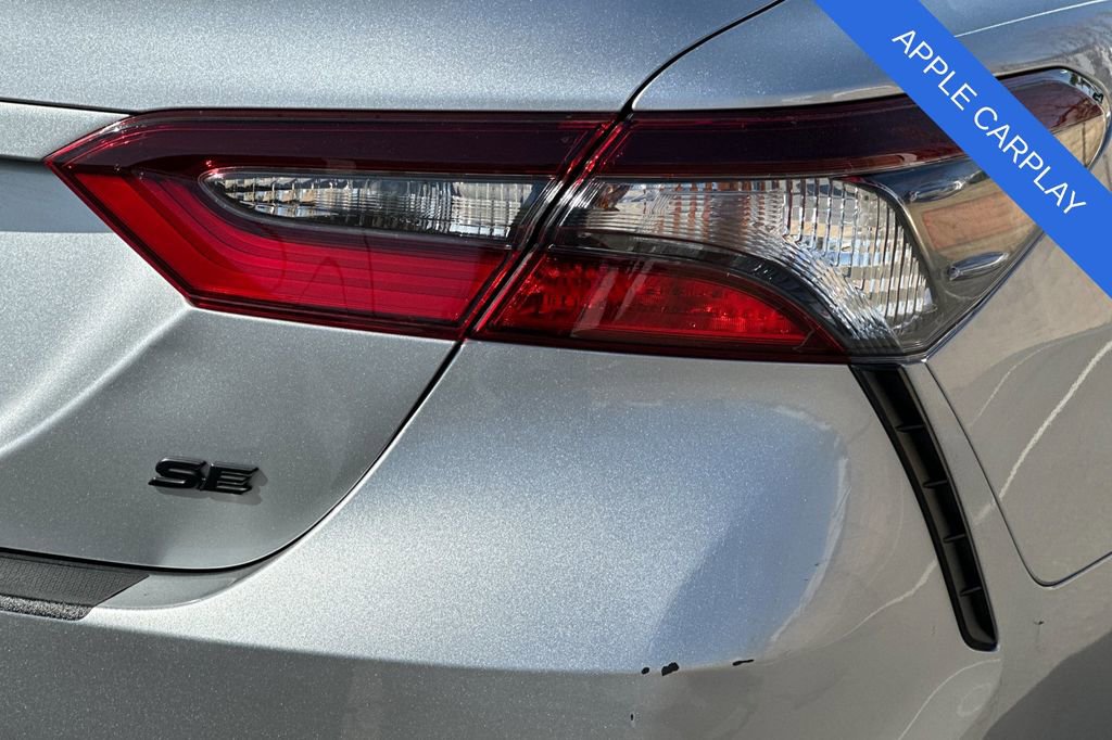 Used 2024 Toyota Camry SE image 29