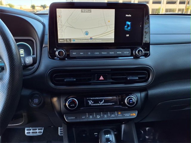Certified 2022 Hyundai Kona N image 18
