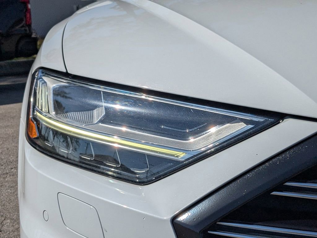 Used 2019 Audi A8 L 3.0T w/ Luxury Package image 9